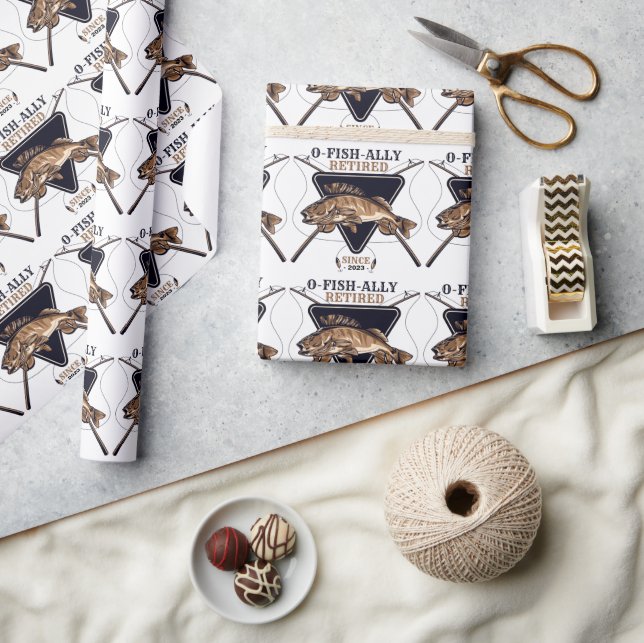Personalized Ofishally Retired Funny Retirement Wrapping Paper (Crafts)