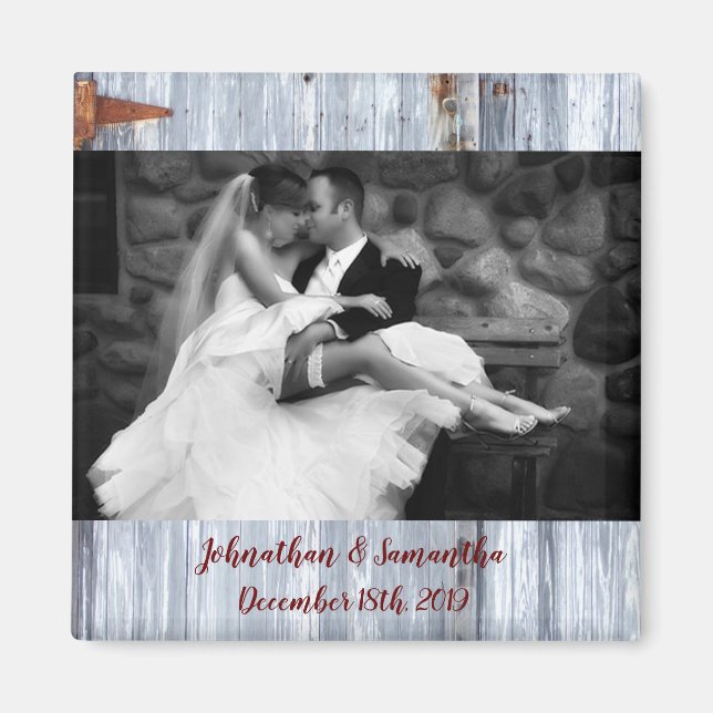 Personalized Photo Magnet White Wash Wood Barn Doo (Front)