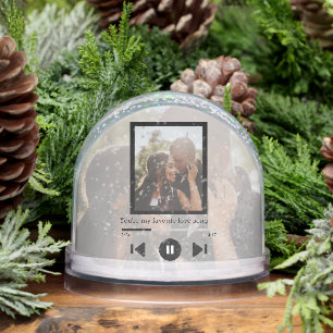 Personalized Photo Music Player -DOESNT play music Snowglobe