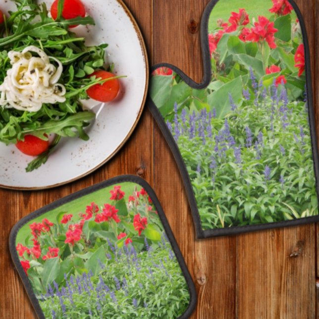 Personalized Photo Oven Mitt & Pot Holder Set (Creator Uploaded)