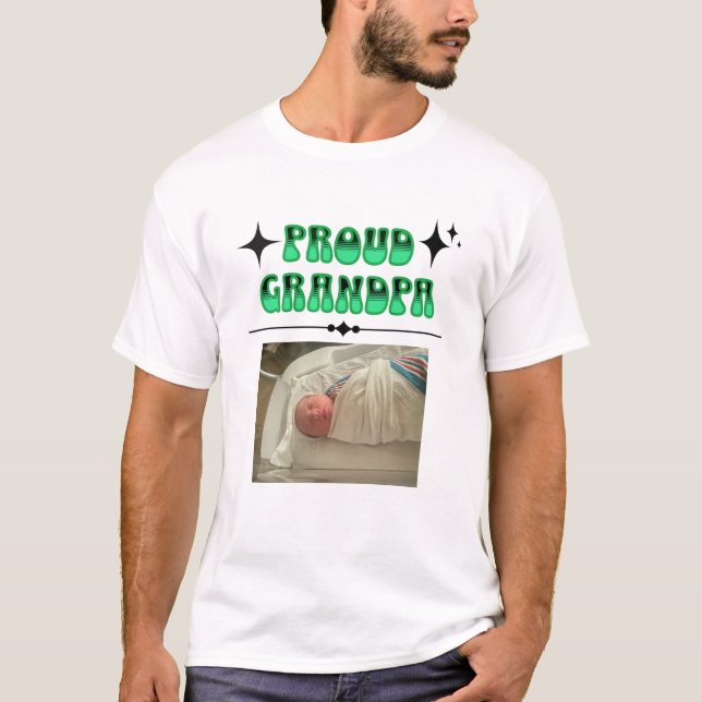 Personalized Photo Proud Grandpa Retro Style  T-Shirt (Front)