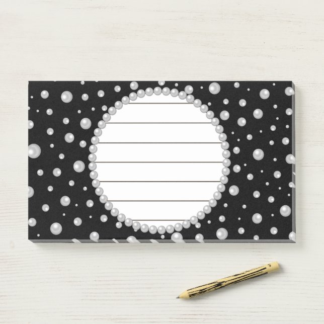 Personalized Photo with Pearls Circle on Black Post-it Notes (On Desk)