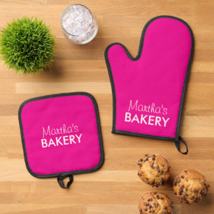 Personalized pink pot holder & oven mit for baker oven mitt & pot holder set