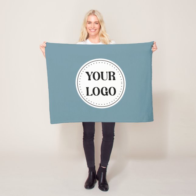 Personalized, stylish, modern & minimal fleece blanket (In Situ)
