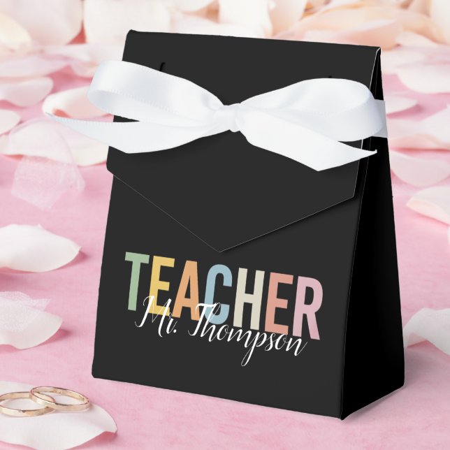 Personalized Teacher Appreciation Back to School  Favor Box (Wedding)