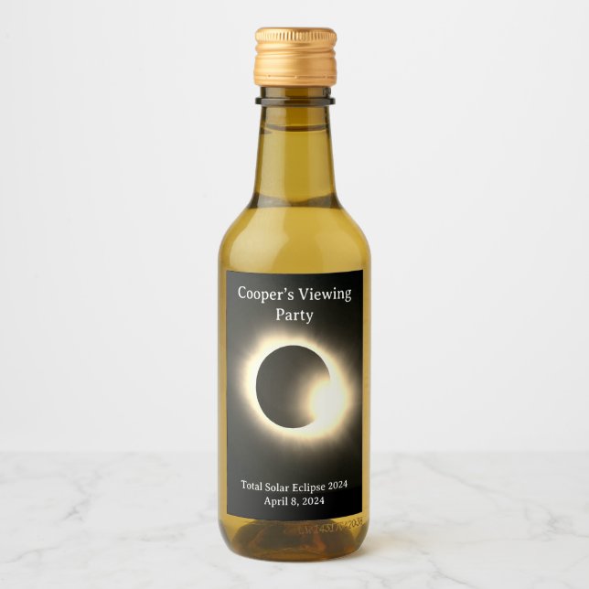 Personalized Total solar eclipse 2024 Wine Label (Front)