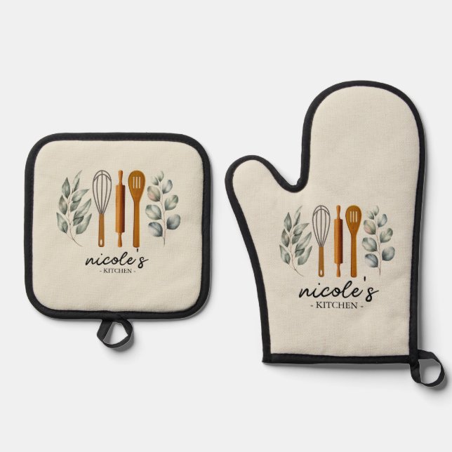 Personalized Utensils Oven Mitt & Pot Holder Set (Front)