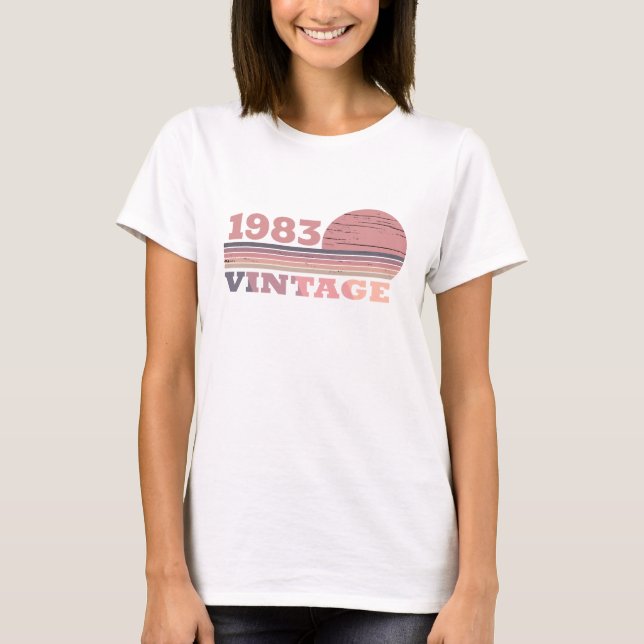 Personalized vintage 40th birthday gifts T-Shirt (Front)