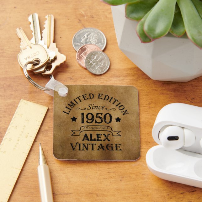 Personalized vintage 75th birthday gifts keychain (Desk)