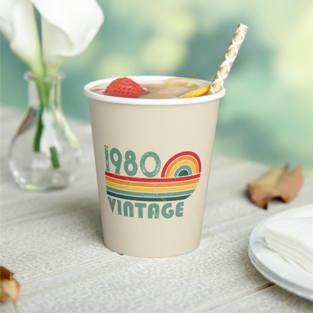 Personalized vintage birthday gifts paper cups (Insitu)