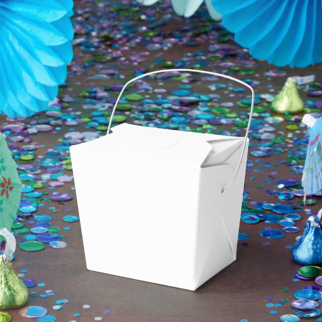 Personalized White Favour Boxes –  Take Out 2x2x2. (Party)