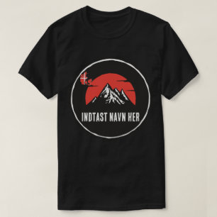 Personligt bynavn Danmark rundt design T-Shirt