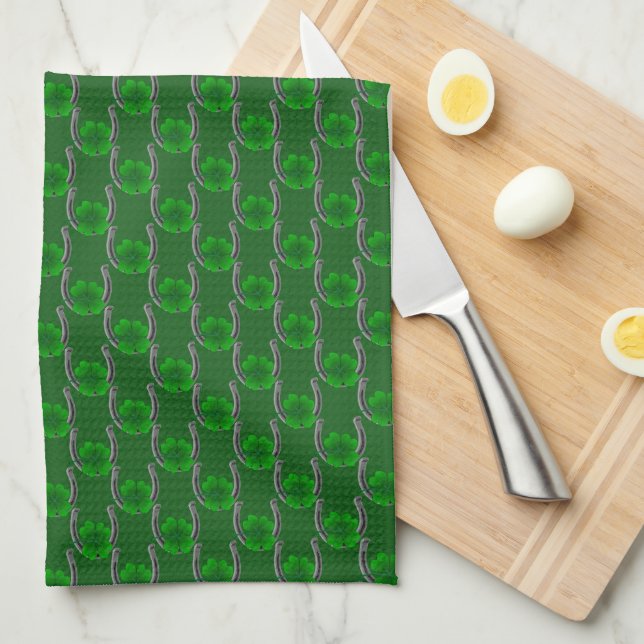 Personnaliser de serviettes de thé de St Patrick (Quart Plié)
