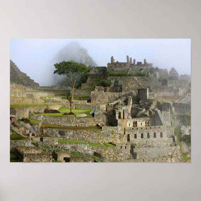 Peru, Machu Picchu. The ancient citadel of Poster (Front)