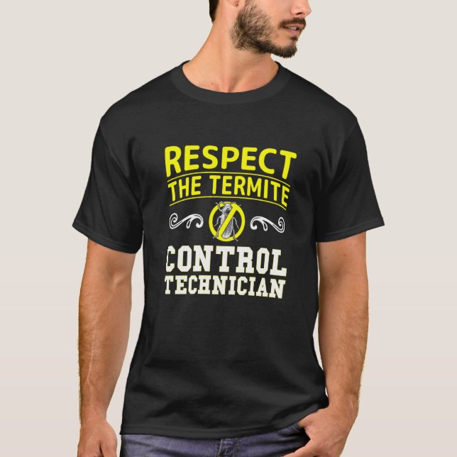 Pest Control Technician For Exterminator Specialis T-Shirt (Front)
