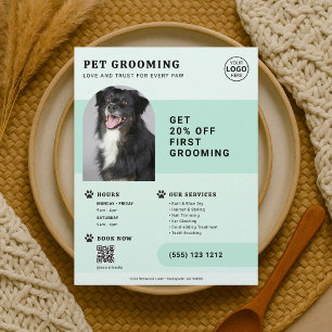 Pet Grooming Photo QR Code Green Flyer