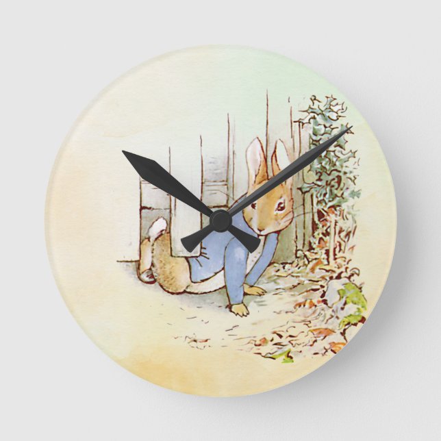 Peter Rabbit   Round Clock (Front)