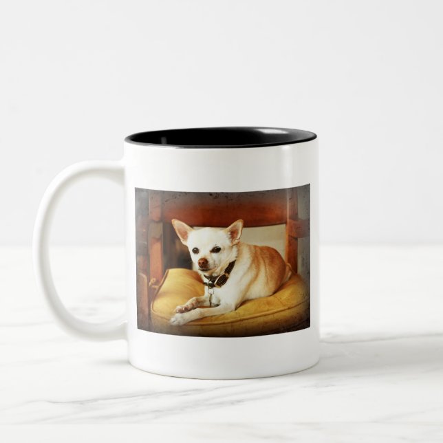 Petit Mais Puissante Mia Mug (Gauche)
