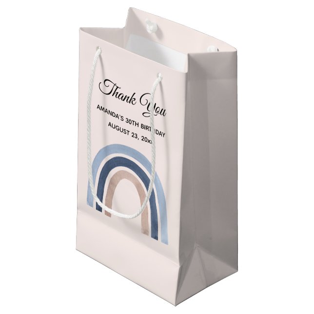 Petit Sac Cadeau Bleu et pêche Rainbow Boho Anniversaire Merci (Devant Angle)