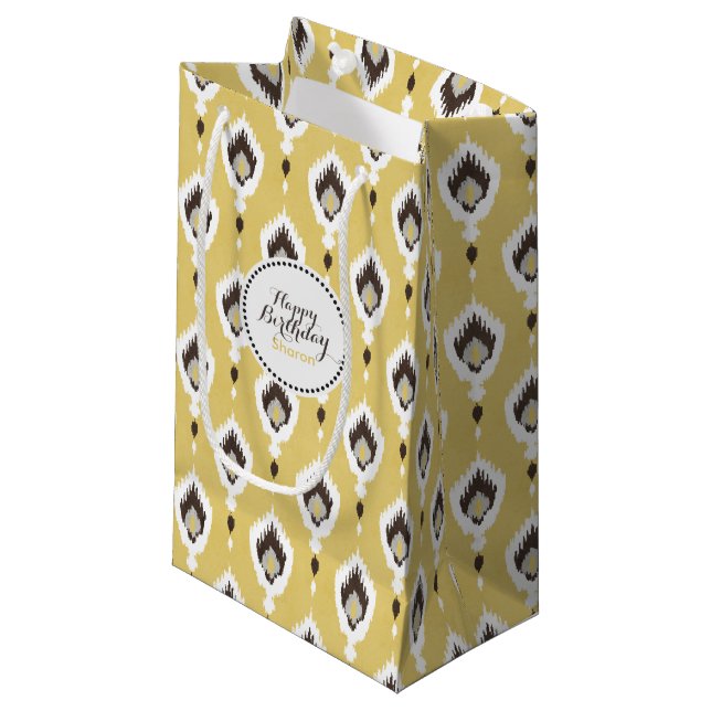 Petit Sac Cadeau Boho chic jaune ikat motif tribal monogramme (Devant Angle)