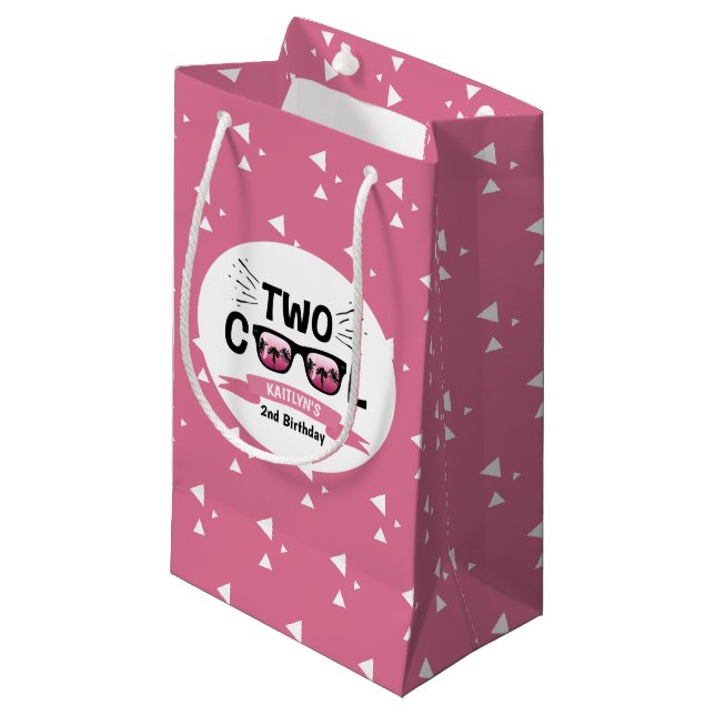 Petit Sac Cadeau Deux Filles Cool 2e fête d'anniversaire (Devant Angle)