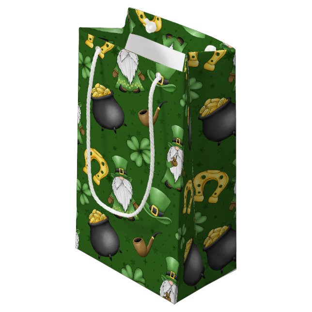 PETIT SAC CADEAU IRLANDE GNOMES SHAMROCK HORSESHOES GOLD POTS (Devant Angle)