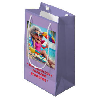 PETIT SAC CADEAU " LADY RETIRED AT THE BEACH "