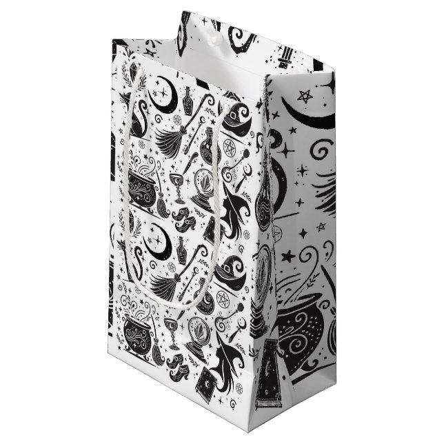Petit Sac Cadeau Magique sorcière Whimsical Wiccan Pagan Parti (Devant Angle)
