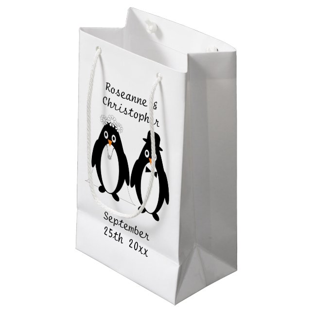 Petit Sac Cadeau Mariage de conception de pingouin (Devant Angle)