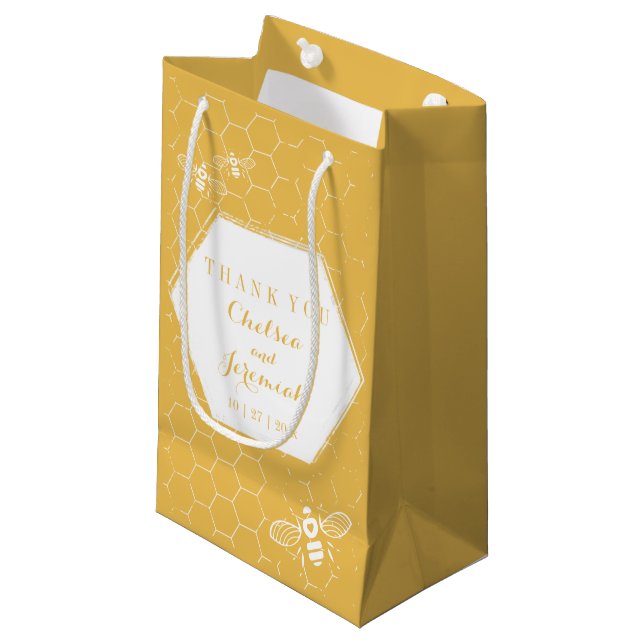 Petit Sac Cadeau Miel Bee Yellow Motif Nom personnalisé (Devant Angle)