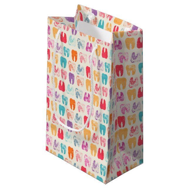 Petit Sac Cadeau Motif grunge de dent (Devant Angle)