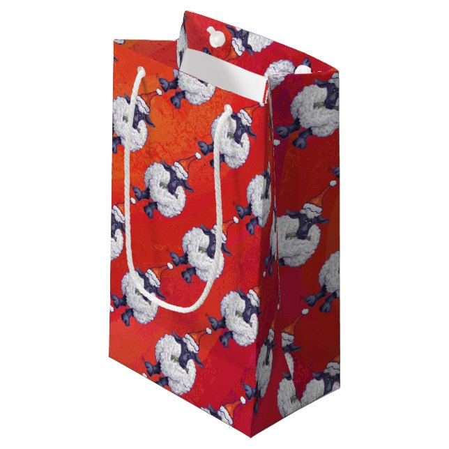 Petit Sac Cadeau Noël des moutons sur rouge (Devant Angle)