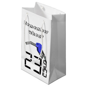 Petit Sac Cadeau Nozzle essence avec prix de l'essence des années 1
