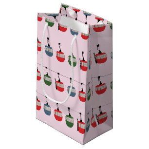Petit Sac Cadeau Pink Retro Ski Lift Illustration Skier