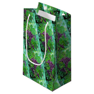 Petit Sac Cadeau Raisins sur une vigne d'août par Alfred Fox