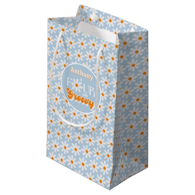 Petit Sac Cadeau Retro Four Ever Super Boys 4e anniversaire (Devant Angle)
