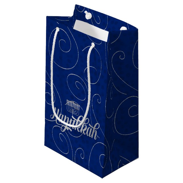 Petit Sac Cadeau SM - Tourbillons bleu Hanoukka et argent (Devant Angle)