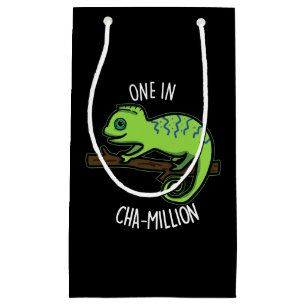 Petit Sac Cadeau Un Dans Cha Million Funny Chameleon Pun Dark BG