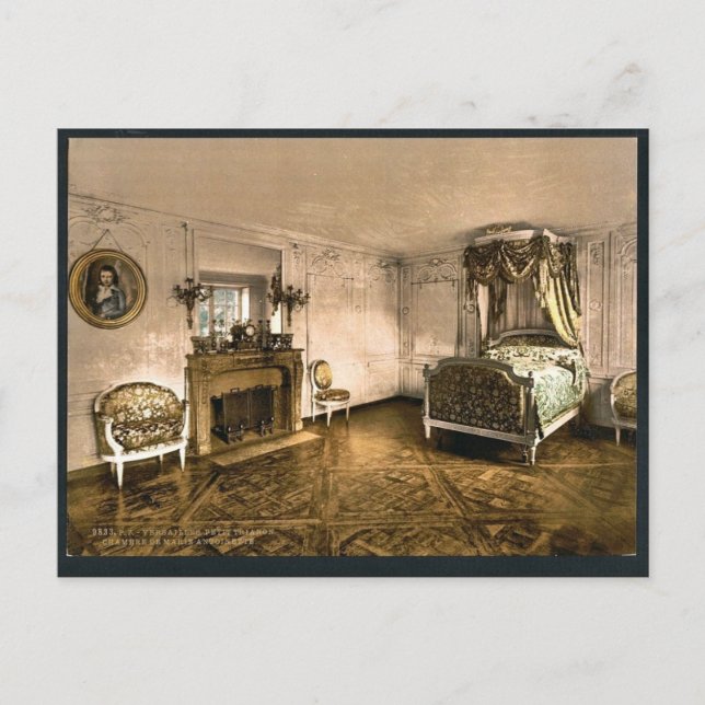 Petit Trianon, chamber of Marie Antoinette, Versai Postcard (Front)