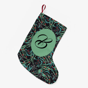 Petite Chaussette De Noël Branches Holly sur noir. Personnalisé avec le nom.