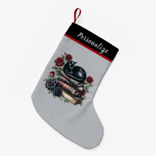 Petite Chaussette De Noël Chat noir gothique sur des livres Roses rouges Noë