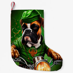 Petite Chaussette De Noël Chien Boxer Conduisant un Vélo St. Patrick's Day