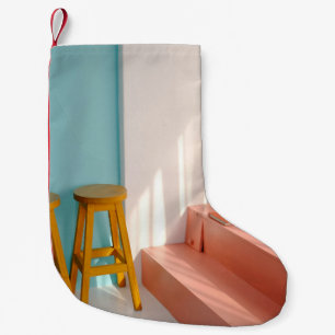 Petite Chaussette De Noël Deux tabourets de bar en bois jaune