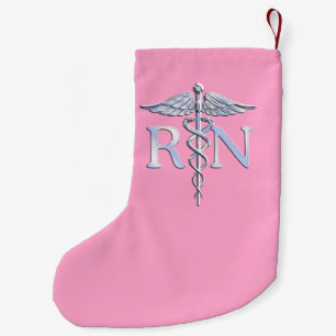 Petite Chaussette De Noël Infirmière inscrite RN Caduceus sur Pastel Pink
