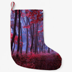 Petite Chaussette De Noël Pages de journaux avec publicité antique. Femme