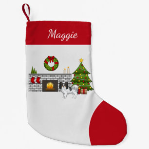 Petite Chaussette De Noël Papillon tricolore mignon chien dans une salle de