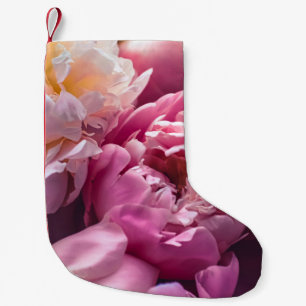 Petite Chaussette De Noël Peonies roses : Art Floral Luxueux.