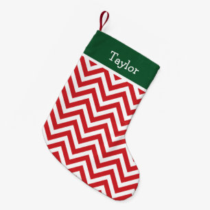 Petite Chaussette De Noël Red et Hunter Green Holiday Chevron Monogram