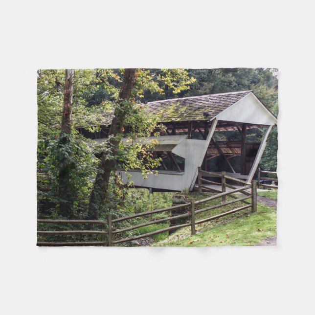 Petite couverture d'ouatine de pont couvert (Devant (Horizontal))
