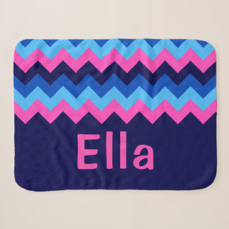 Petite couverture sherpa à monogramme chevron bleu